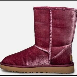 Women's Velvet Boots in Burgundy